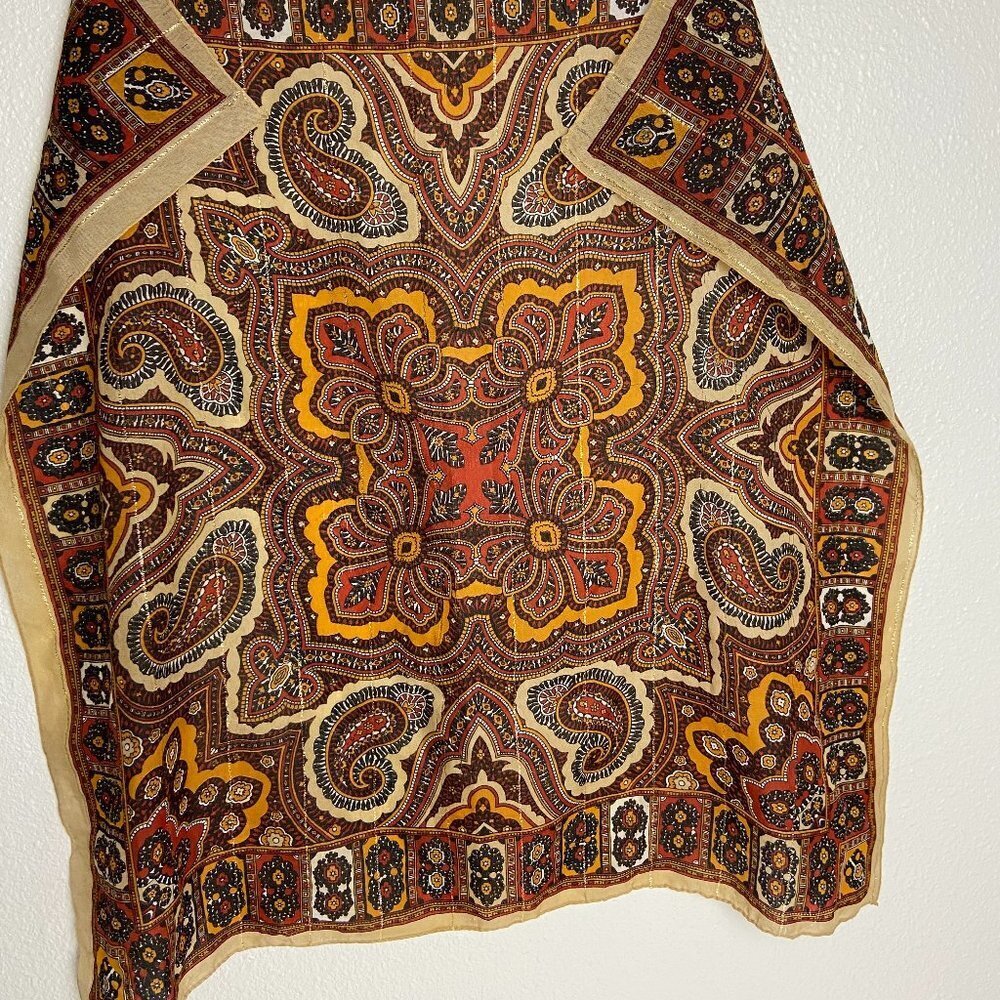 Vintage Scarf Gold Metalic Thread 27" x 27"